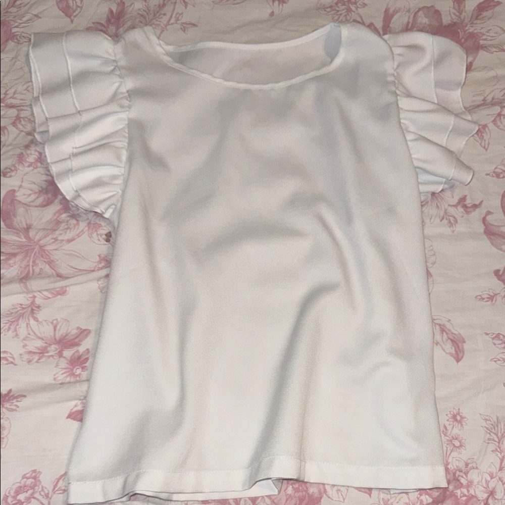 Elegant White Ruffle Sleeve Top